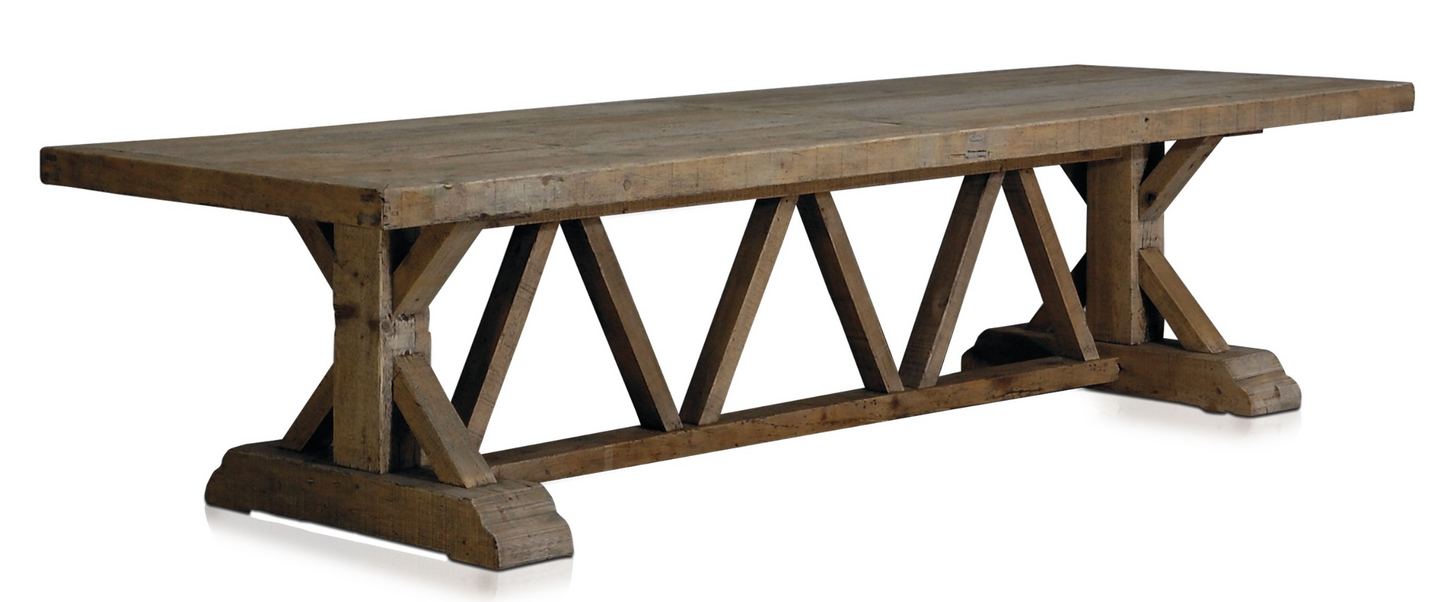 Spisebord Østråt